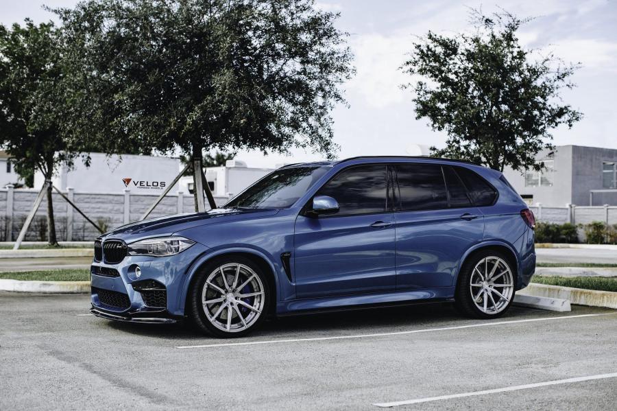  BMW X5 M on Velos Wheels (S10) (F85) 2019 года  (фото 2 из 9)